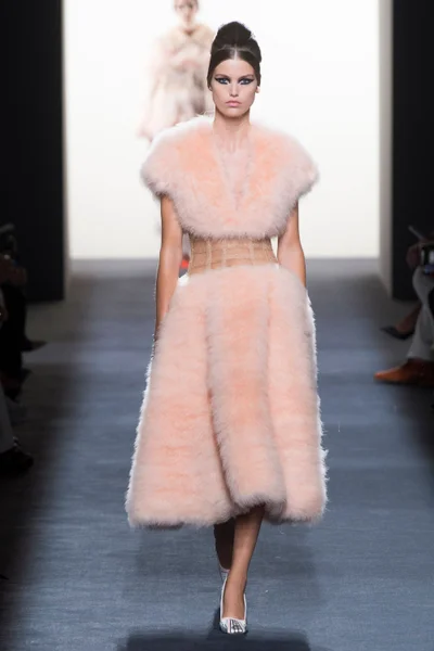Look 46